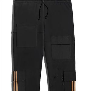Ivy Park x Adidas Black Cargo Sweatpants NWT